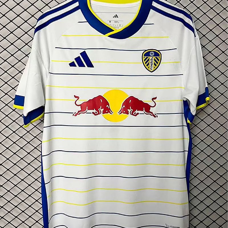 26/27 Leeds United Local