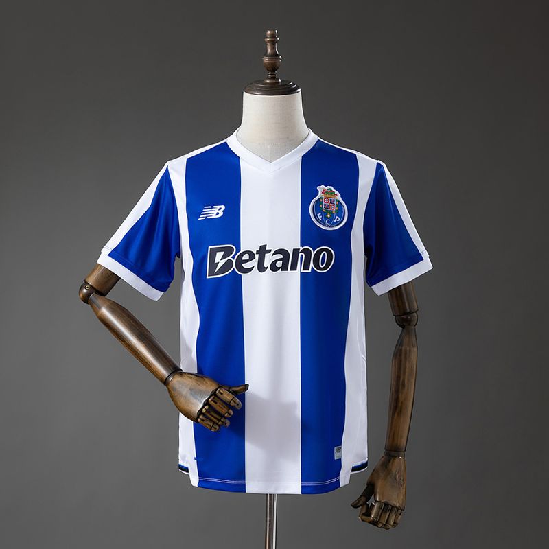 26/27 FC Porto Local